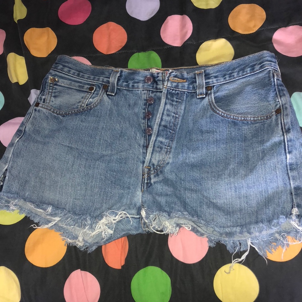 Levis high waisted shorts